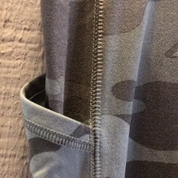 Leggings for Running Cycling Yoga - Picture 2 of 7